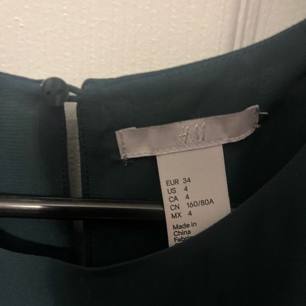 H&M Dark Green Ruffle Blouse - Picture 2 of 2